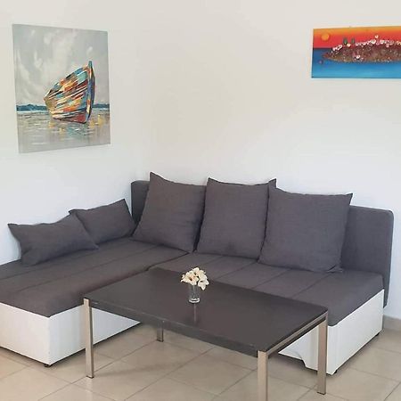 Apartmani Samanta Vir Exteriör bild