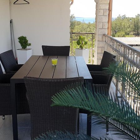 Apartmani Samanta Vir Exteriör bild